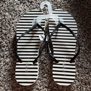 Old navy flip flops